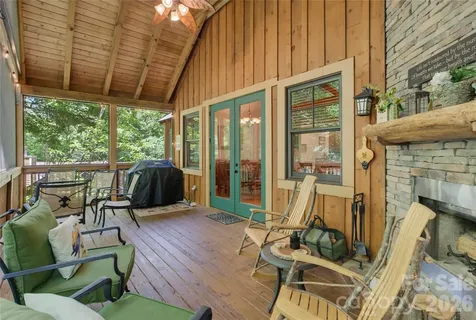 112 Boulder Creek Lane Tuckasegee NC 28783
