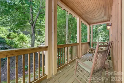 112 Boulder Creek Lane Tuckasegee NC 28783