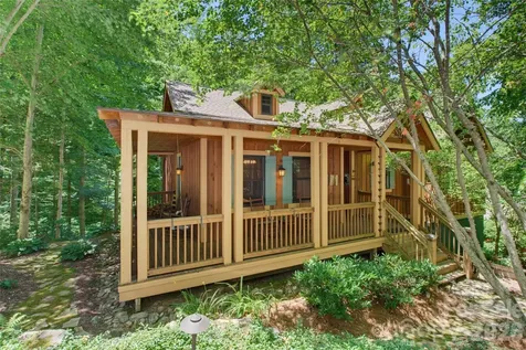 112 Boulder Creek Lane Tuckasegee NC 28783