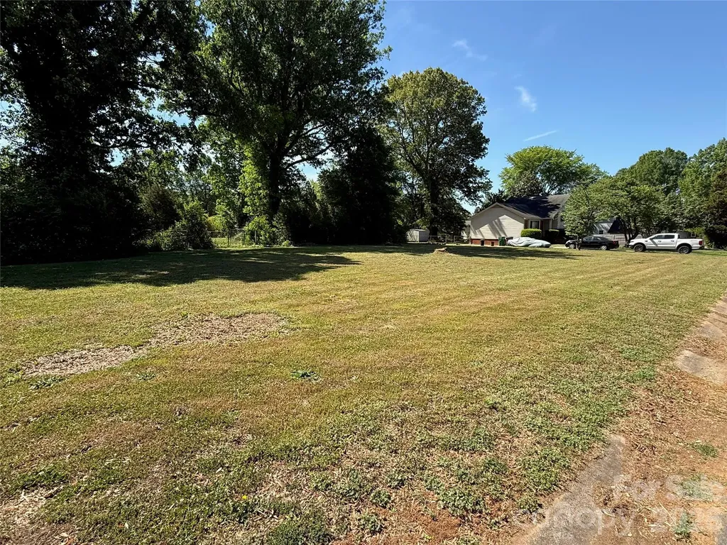 6620 Caudell Place Charlotte NC 28215