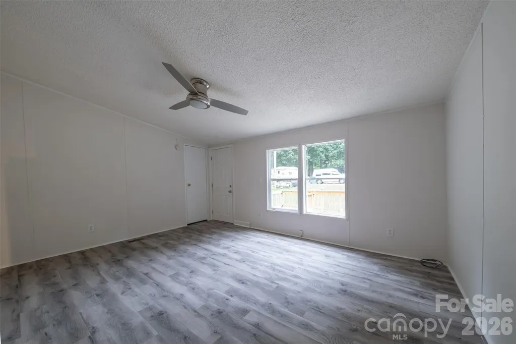 117 Apricot Lane Statesville NC 28677
