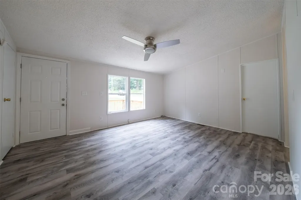 117 Apricot Lane Statesville NC 28677