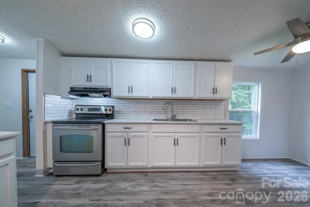 117 Apricot Lane Statesville NC 28677