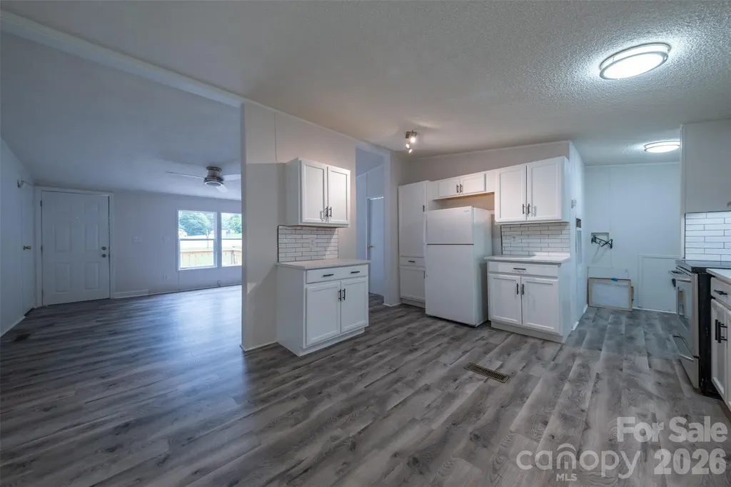 117 Apricot Lane Statesville NC 28677