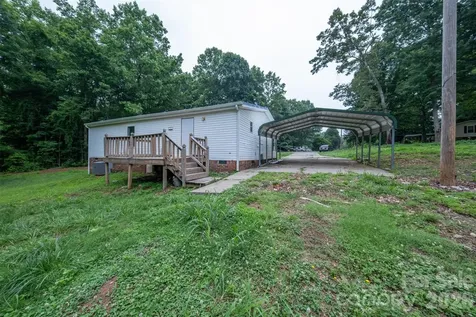 117 Apricot Lane Statesville NC 28677