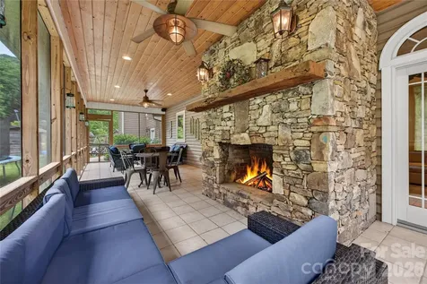 227 Black Bear Cove Clyde NC 28721