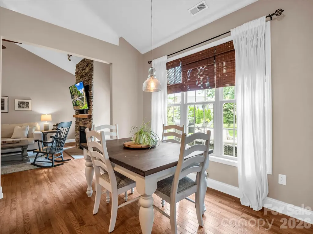 17 Black Iron Lane Hendersonville NC 28792
