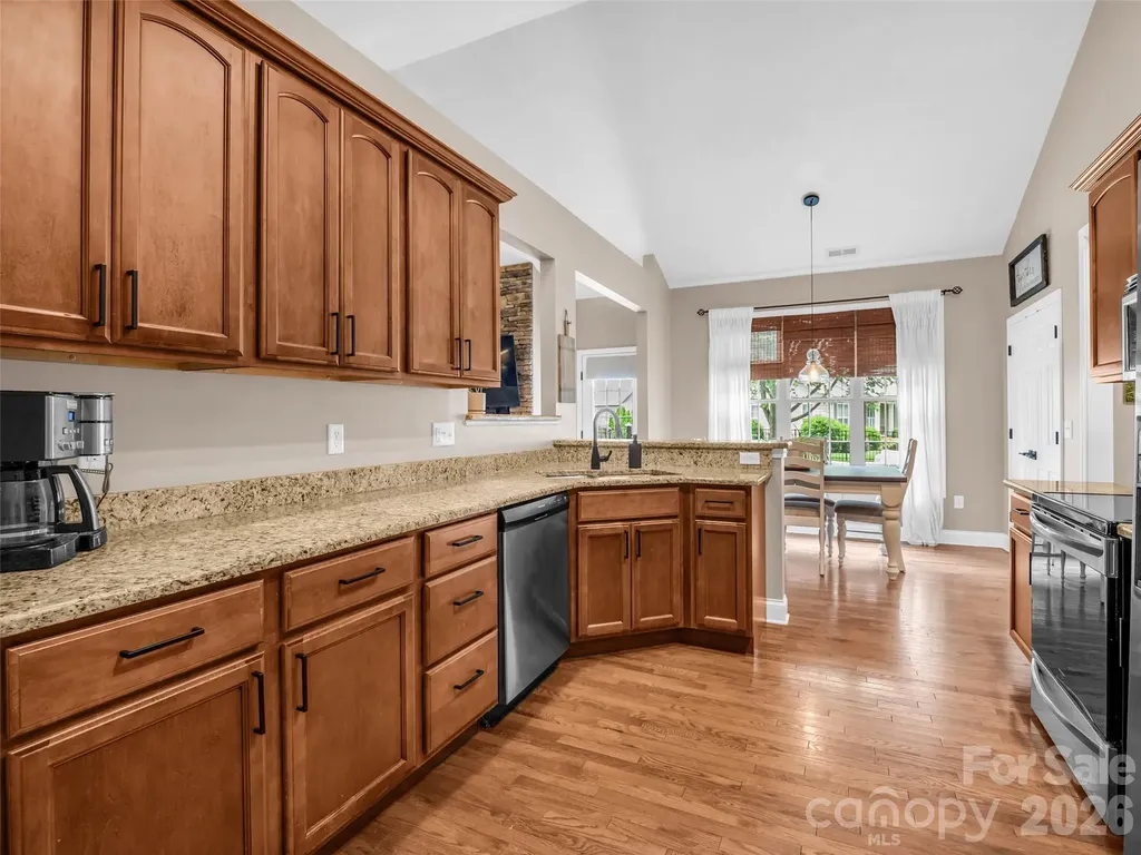 17 Black Iron Lane Hendersonville NC 28792