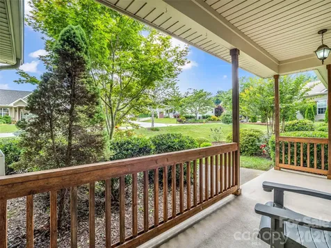 17 Black Iron Lane Hendersonville NC 28792