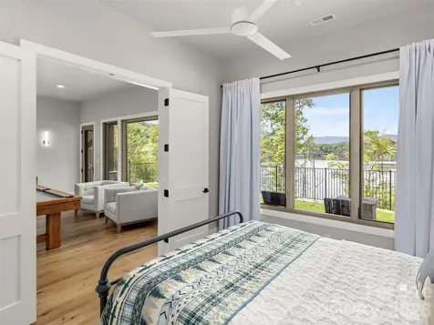 425 Dockside Drive Nebo NC 28761