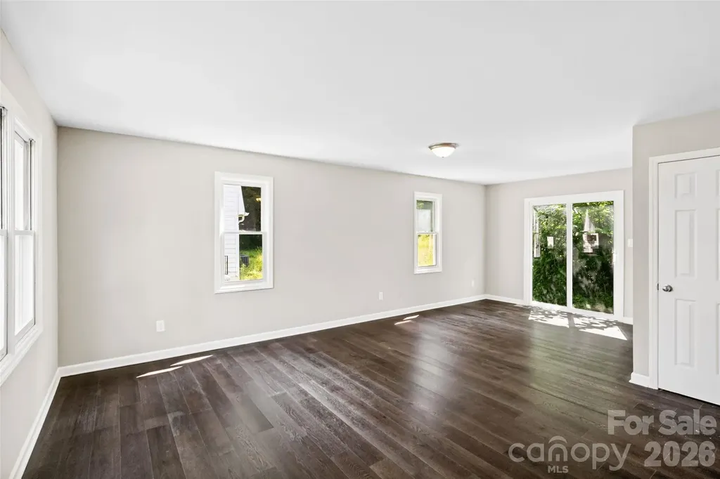 5516 Ilford Street Charlotte NC 28215