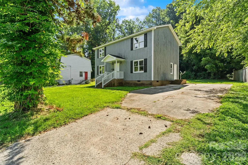 5516 Ilford Street Charlotte NC 28215