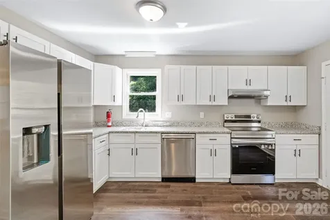 5516 Ilford Street Charlotte NC 28215