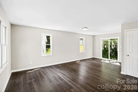5516 Ilford Street Charlotte NC 28215