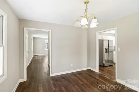 5516 Ilford Street Charlotte NC 28215