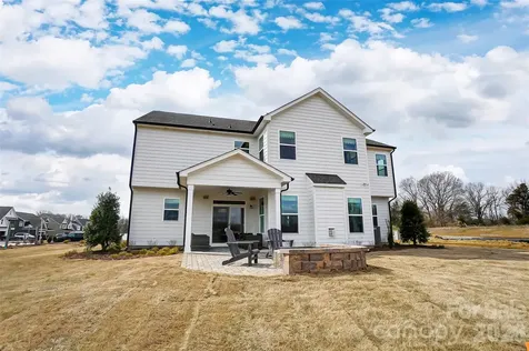 7205 Farmingdale Lane Harrisburg NC 28075