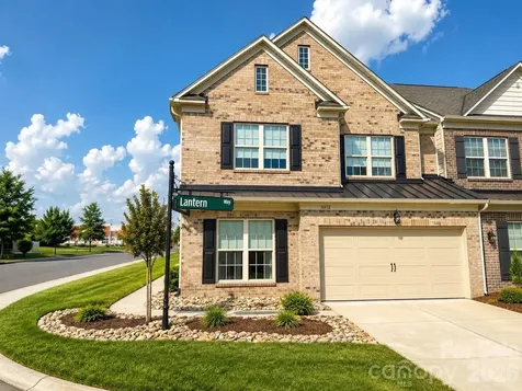 8012 Lantern Way Fort Mill SC 29707