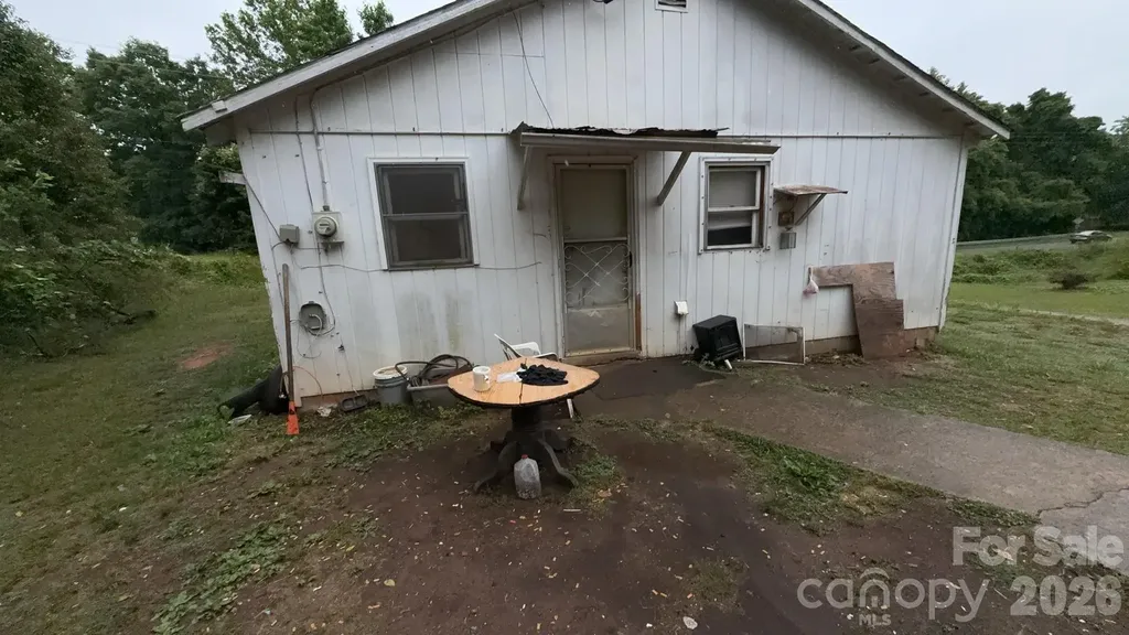 922 Us 70 W Morganton NC 28655