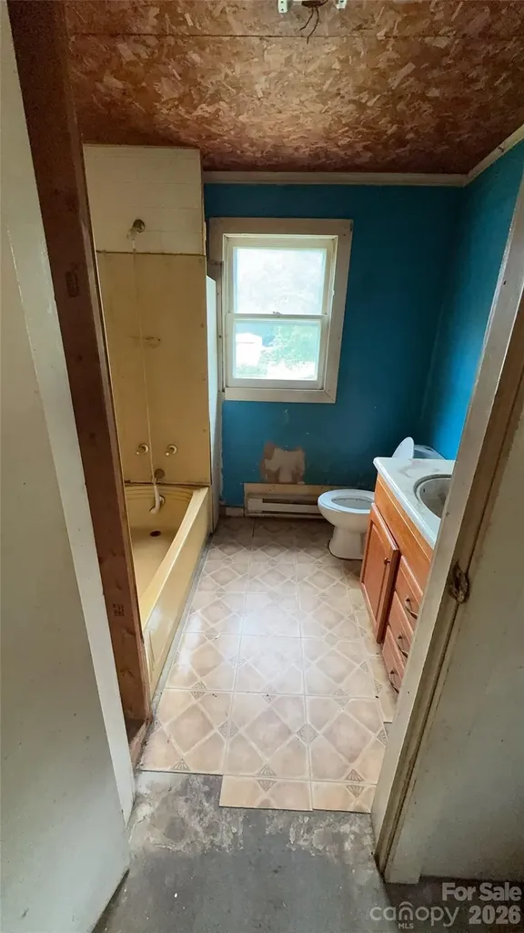 922 Us 70 W Morganton NC 28655