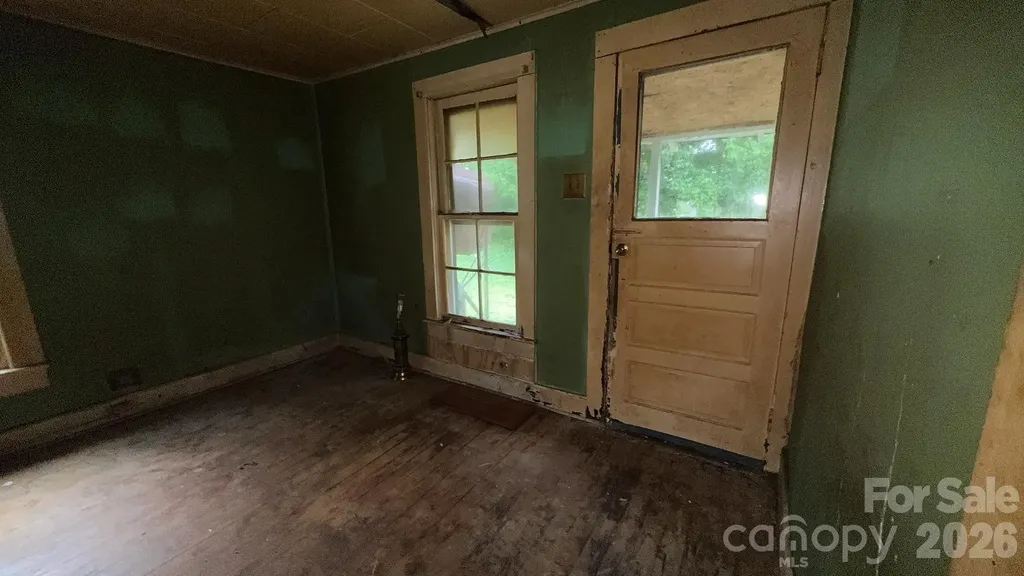 922 Us 70 W Morganton NC 28655