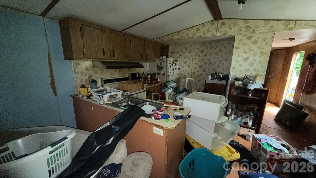 922 Us 70 W Morganton NC 28655