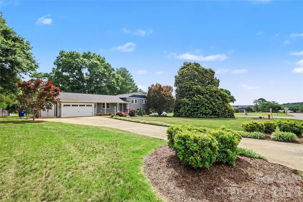 3035 River Road Shelby NC 28152