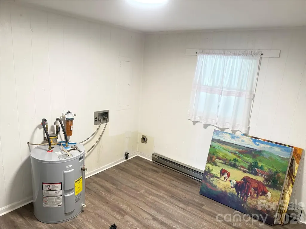 1135 Iron Circle Morganton NC 28655