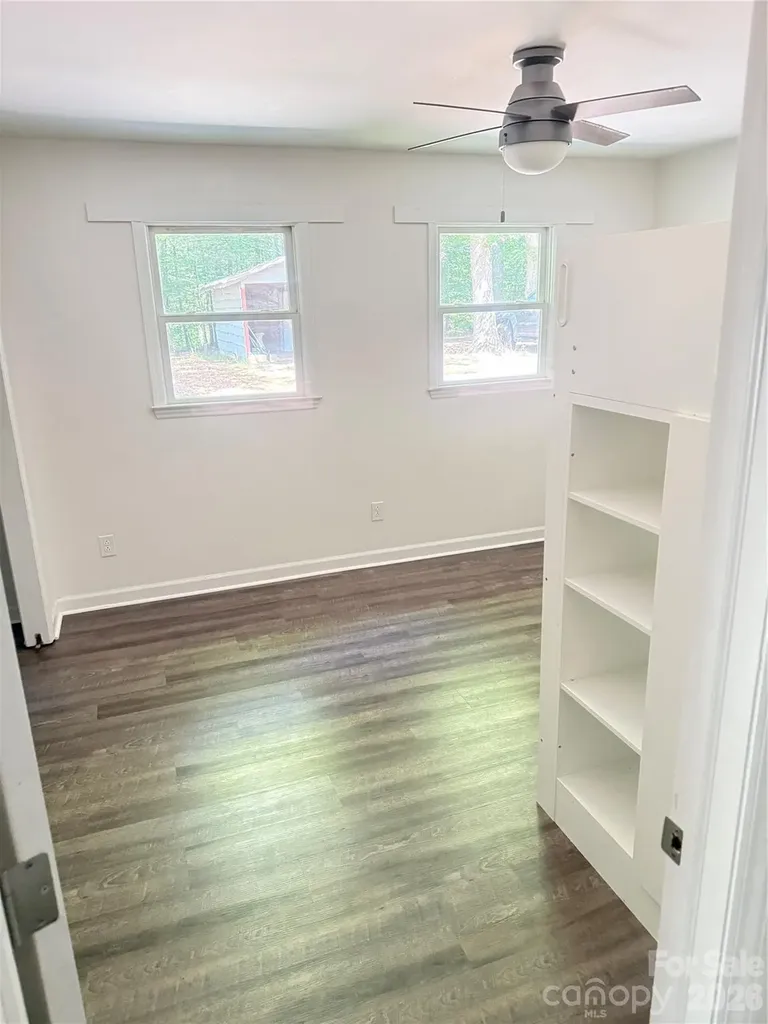 1135 Iron Circle Morganton NC 28655