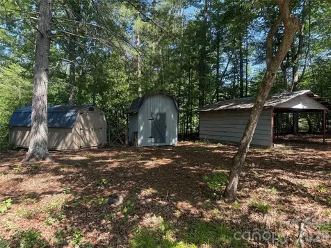 1135 Iron Circle Morganton NC 28655