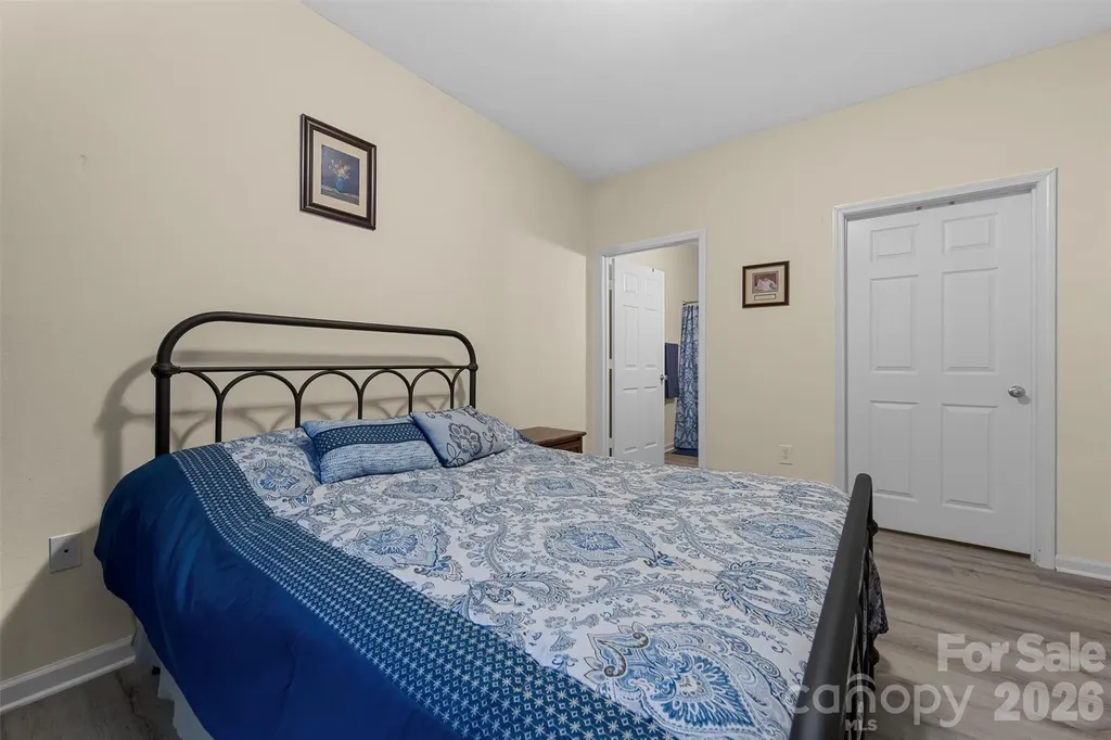 100 Vista Lake Drive Candler NC 28715