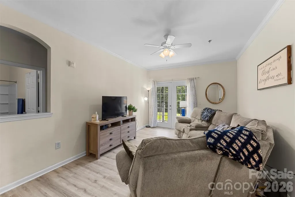 100 Vista Lake Drive Candler NC 28715