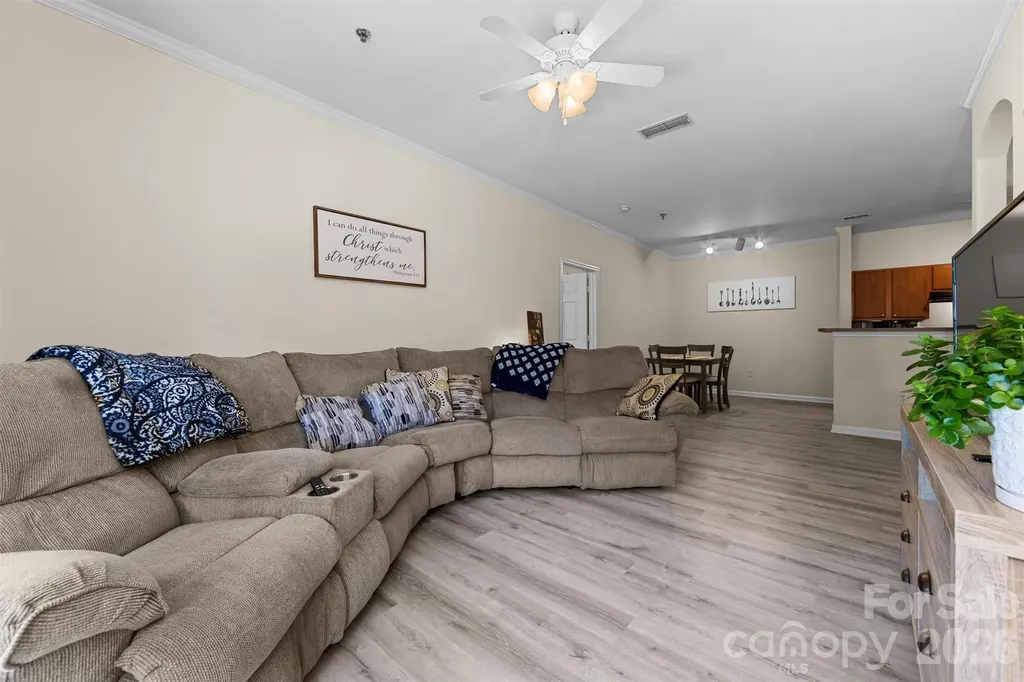 100 Vista Lake Drive Candler NC 28715