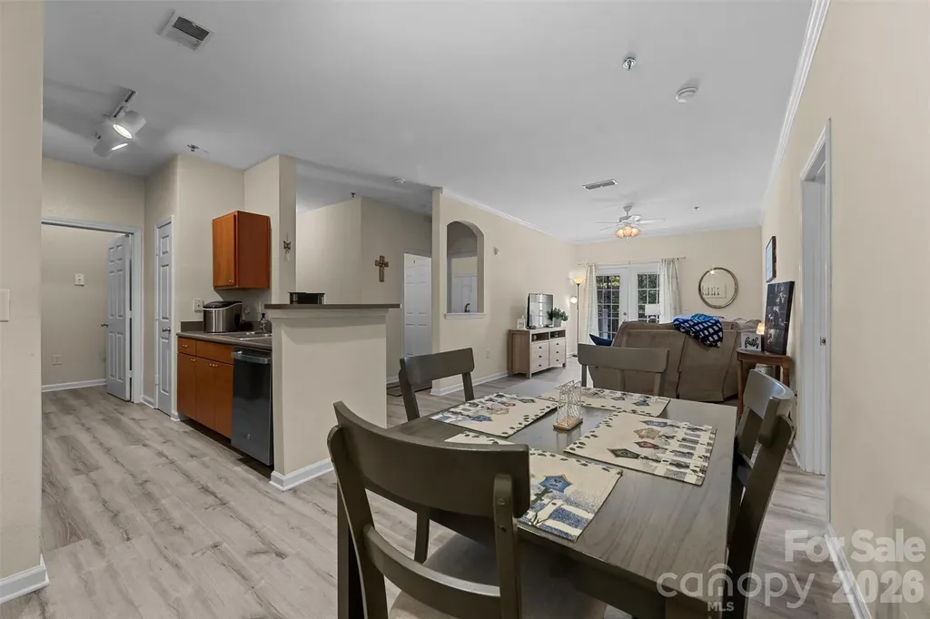 100 Vista Lake Drive Candler NC 28715