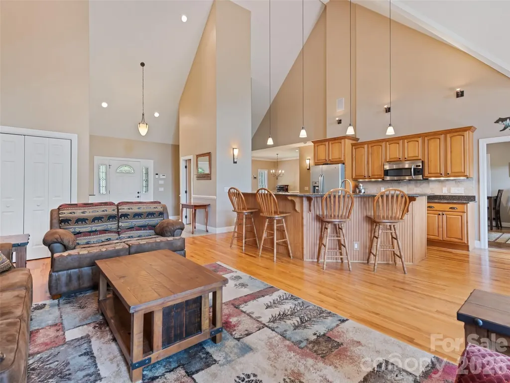 406 Inverness Drive Waynesville NC 28785