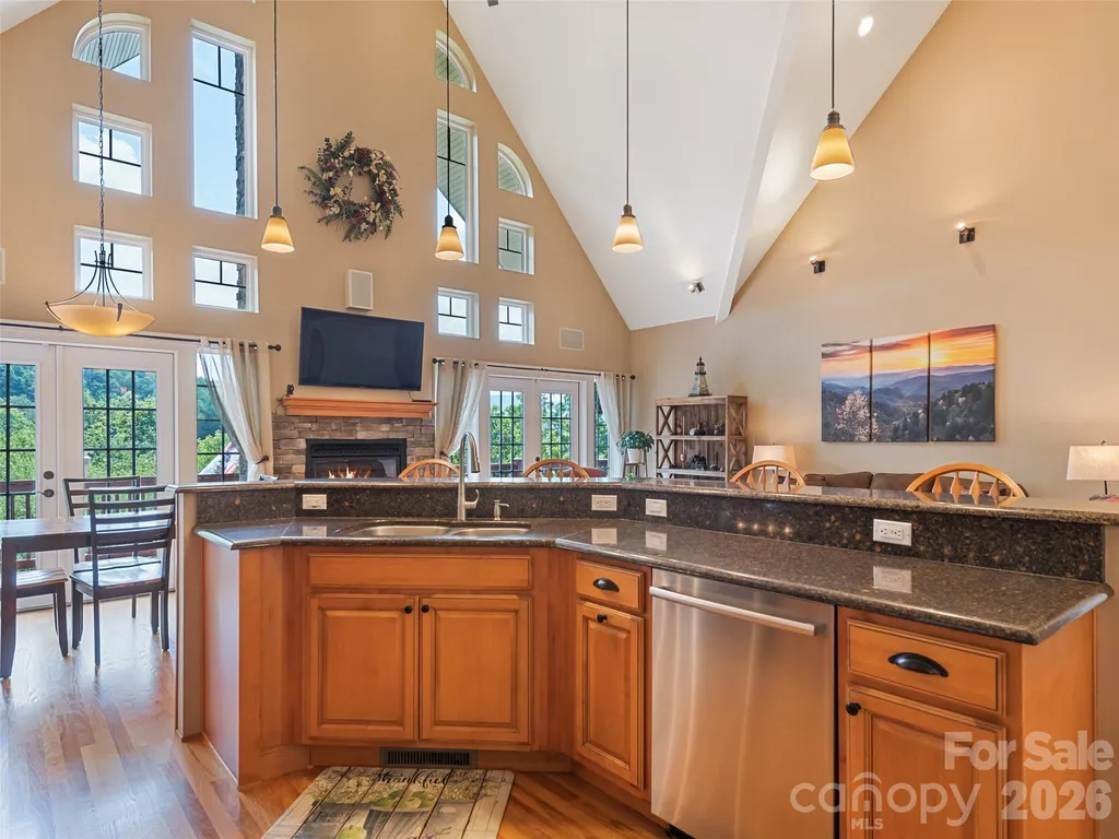 406 Inverness Drive Waynesville NC 28785