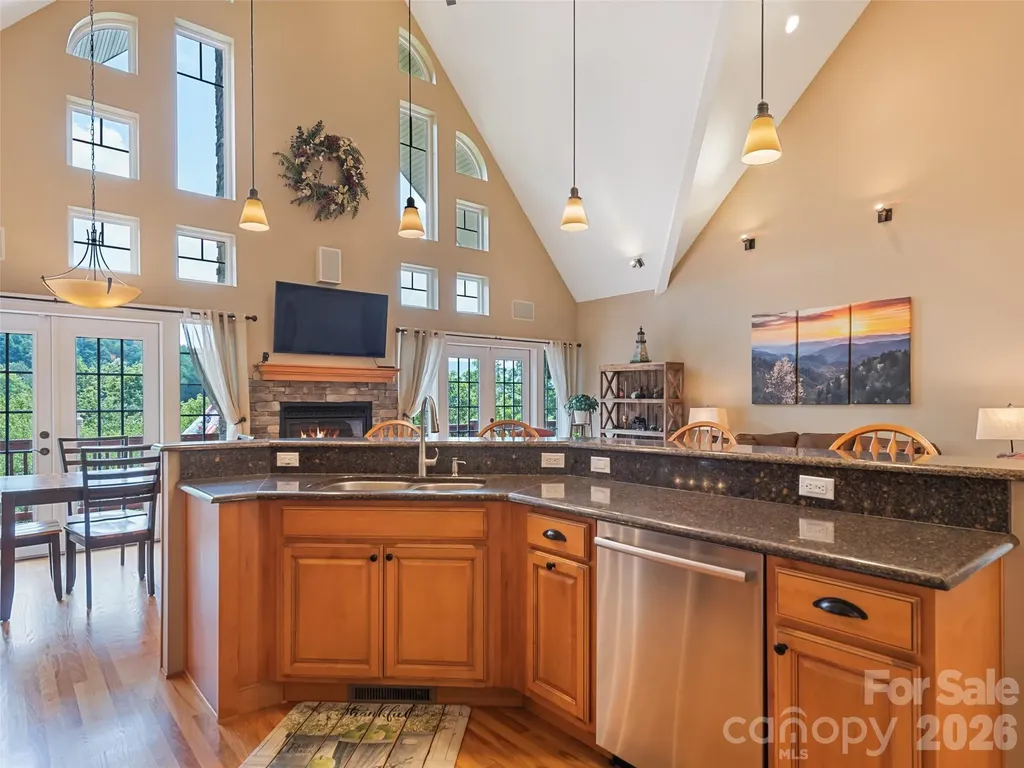 406 Inverness Drive Waynesville NC 28785