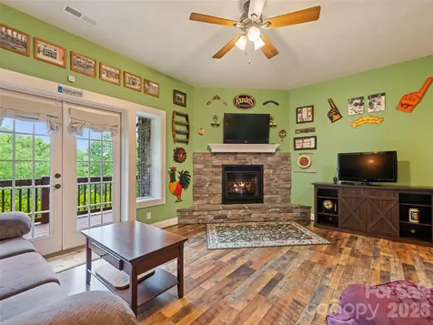 406 Inverness Drive Waynesville NC 28785