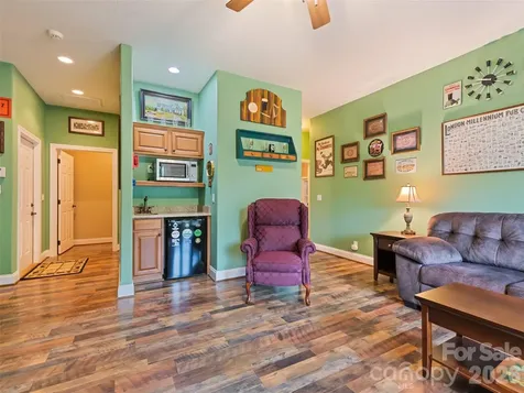 406 Inverness Drive Waynesville NC 28785