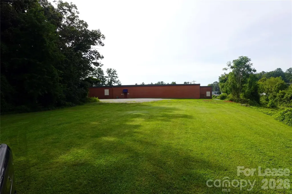 1495 N Main Street Hendersonville NC 28792