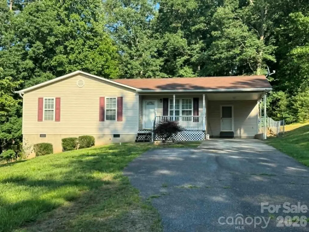2588 Knight Drive Lenoir NC 28645
