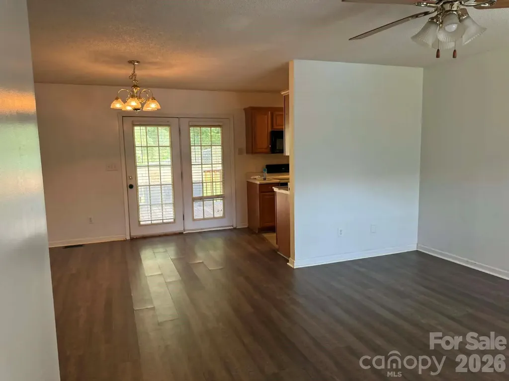 2588 Knight Drive Lenoir NC 28645