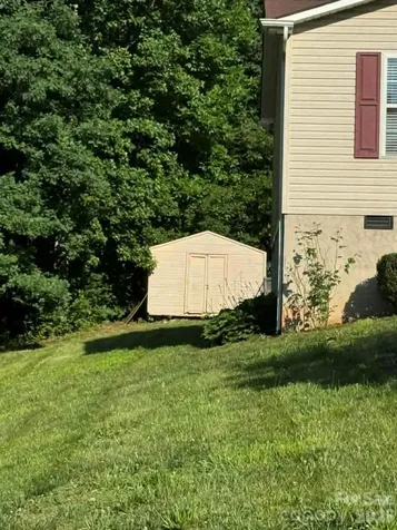 2588 Knight Drive Lenoir NC 28645