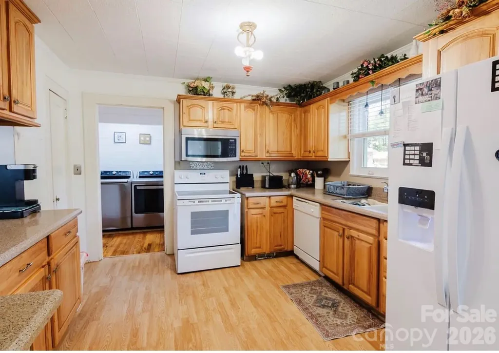 307 E 2nd Street Oakboro NC 28129