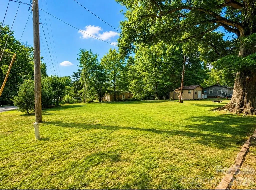 307 E 2nd Street Oakboro NC 28129