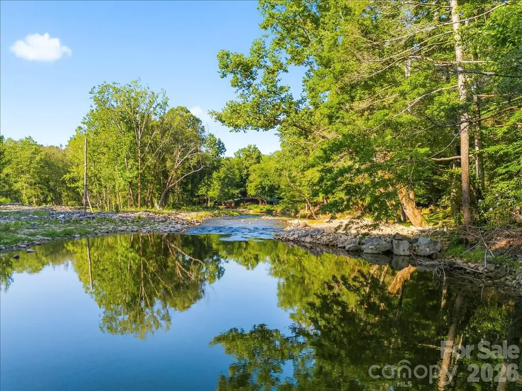 1878 Linville River Road Nebo NC 28761