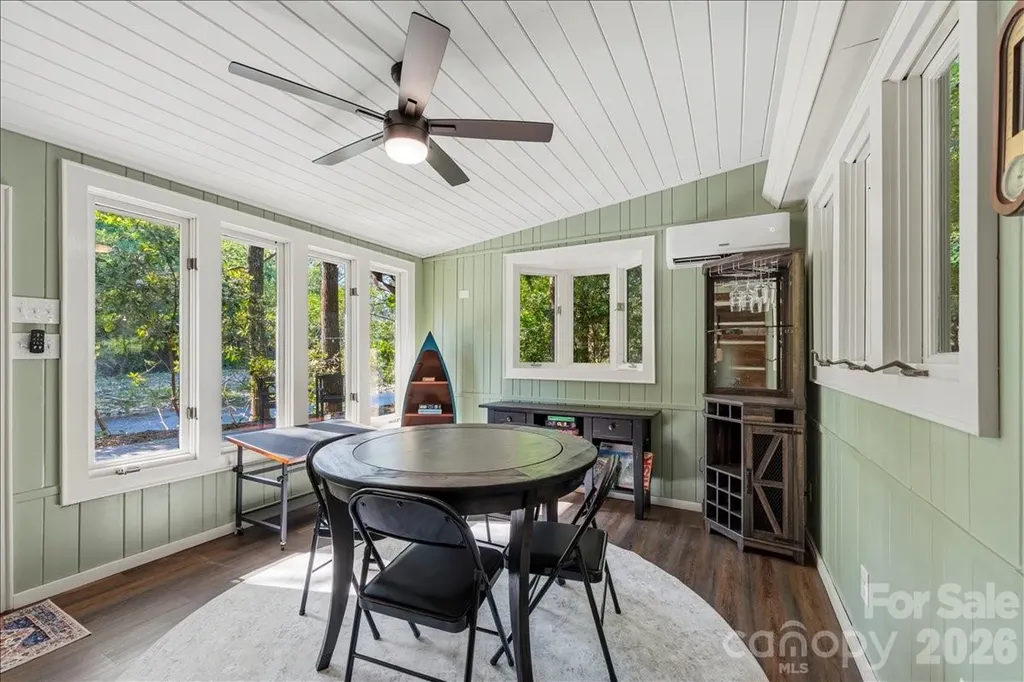 1878 Linville River Road Nebo NC 28761