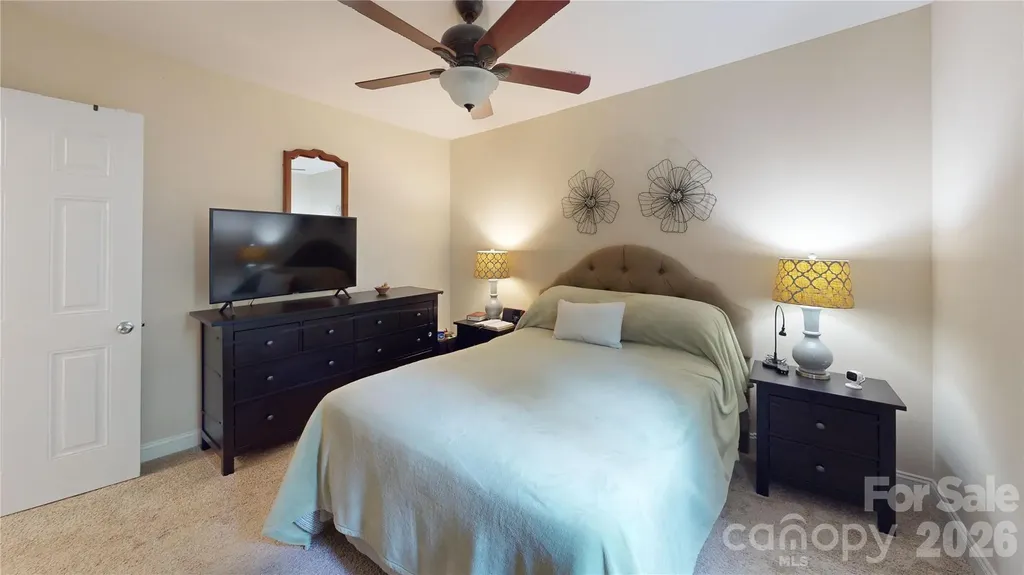 10731 Forest Drive Matthews NC 28105