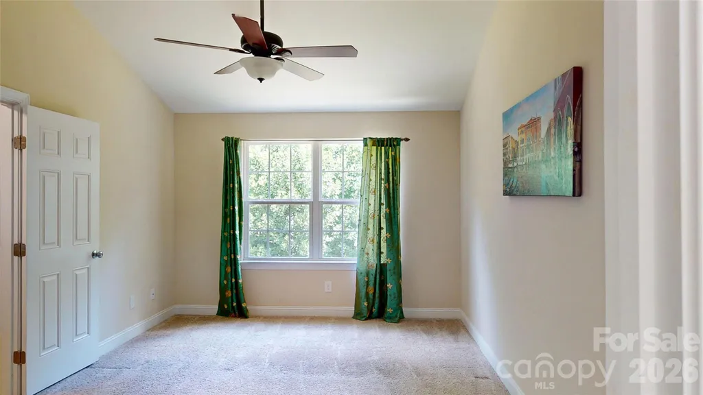 10731 Forest Drive Matthews NC 28105