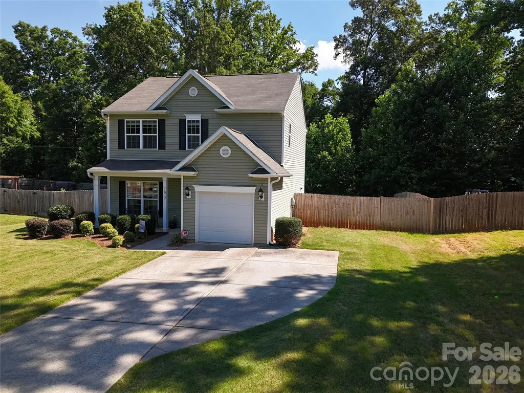 10731 Forest Drive Matthews NC 28105