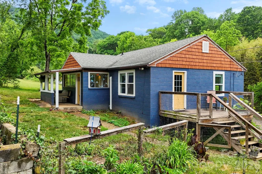 4 Mountain View Road Asheville NC 28805